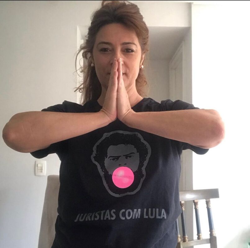 Camiseta ID Chiclete 3 1 - Identità