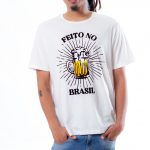 Camiseta Masculina "Feito no Brasil:"