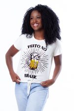 Camiseta Feminina "Feito no Brasil:"